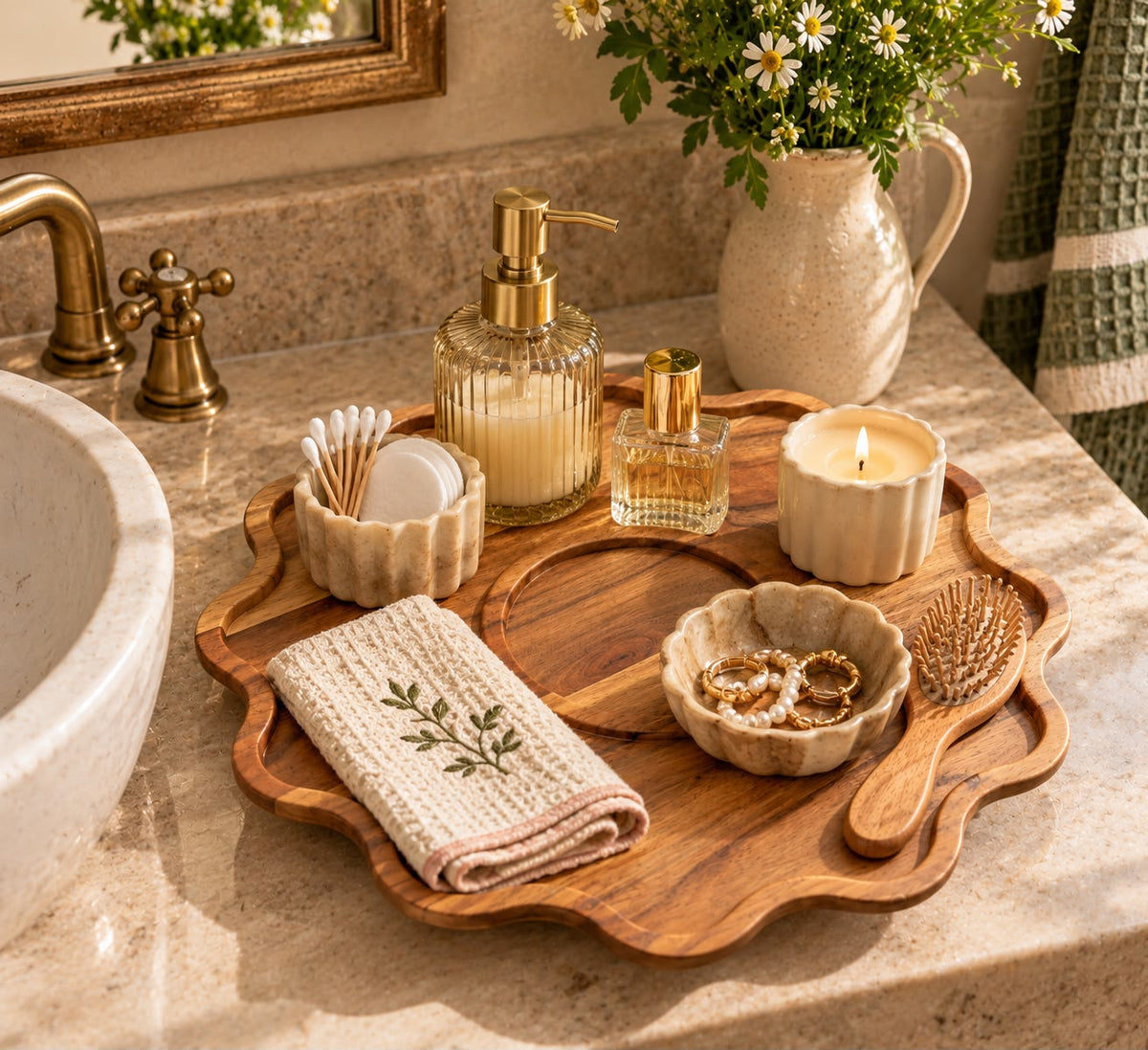The Sienna Scalloped Grazing Board