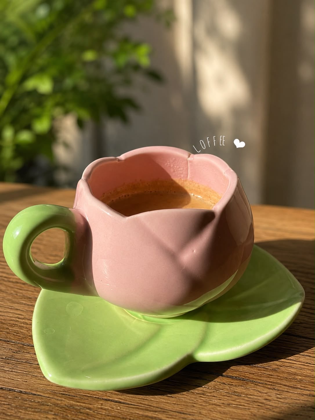Tulip Bloom Tea Cup & Saucer