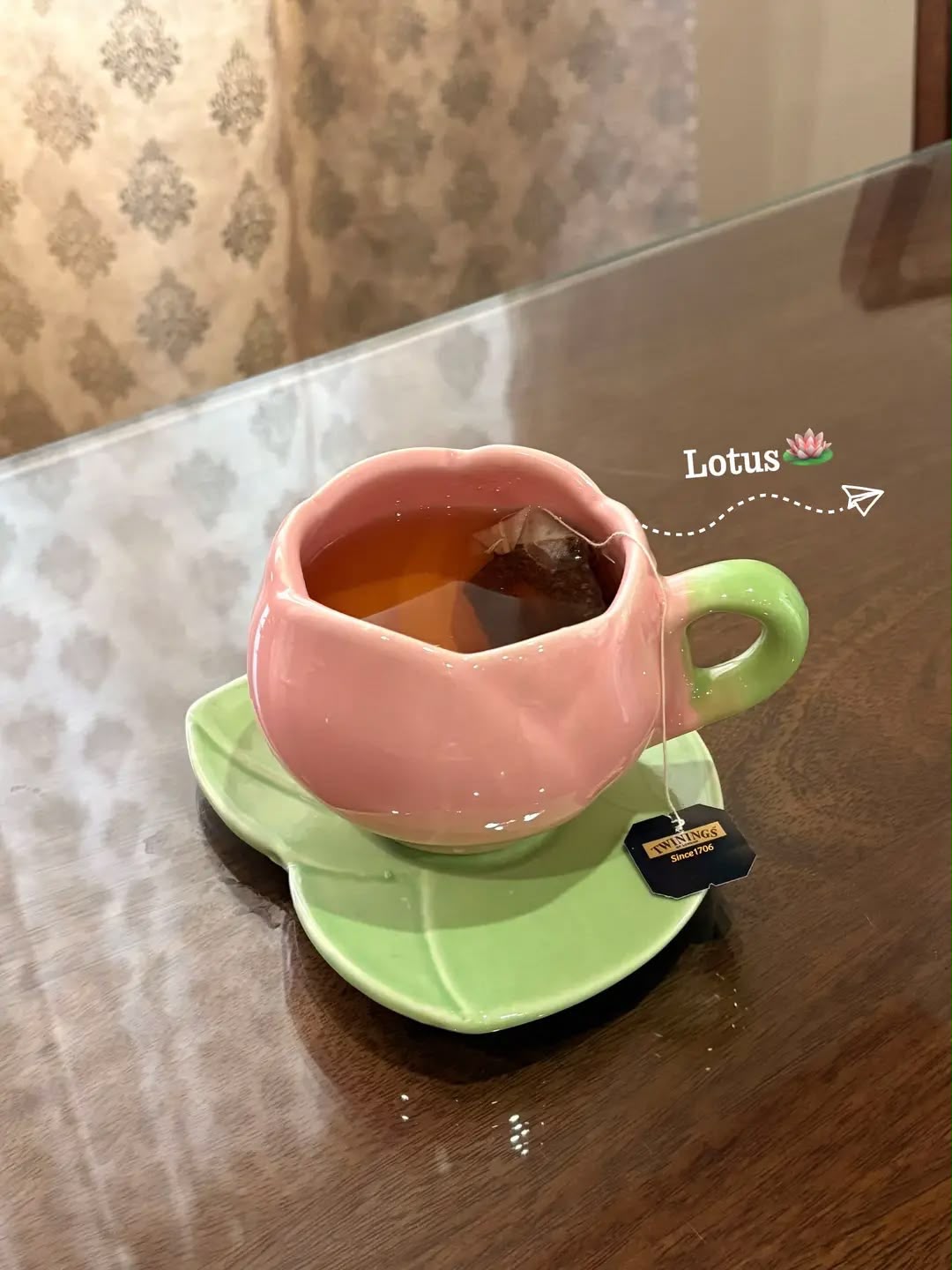 Tulip Bloom Tea Cup & Saucer